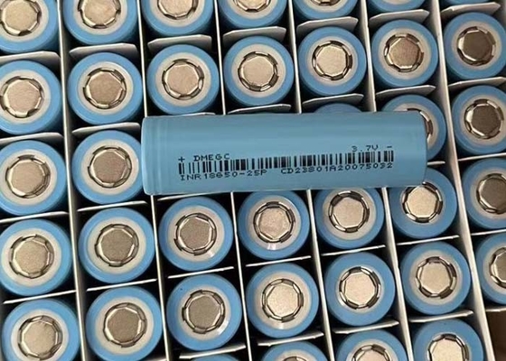 2500mAh 3.7V Max 6A Continuous Charge Cylindrical Lithium Ion Battery 18650 INR18650-25P
